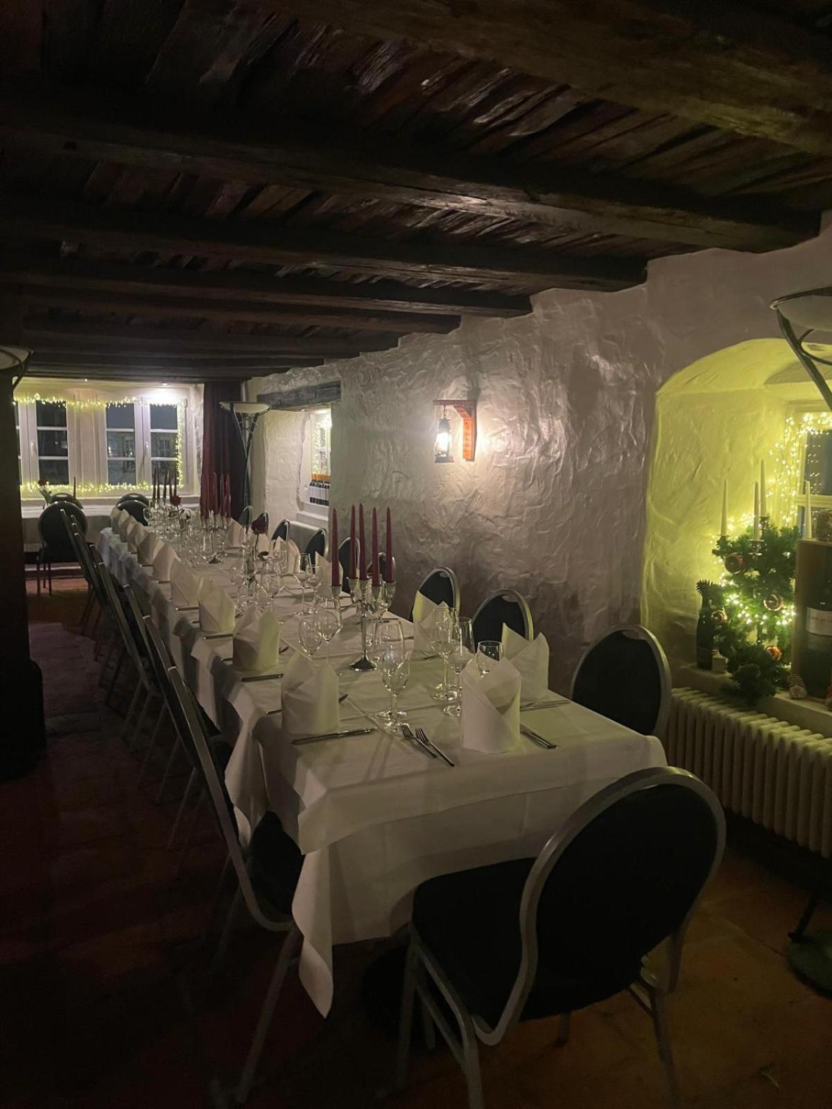 Hotel Restaurant Altes Badhaus Eberbach  Buitenkant foto
