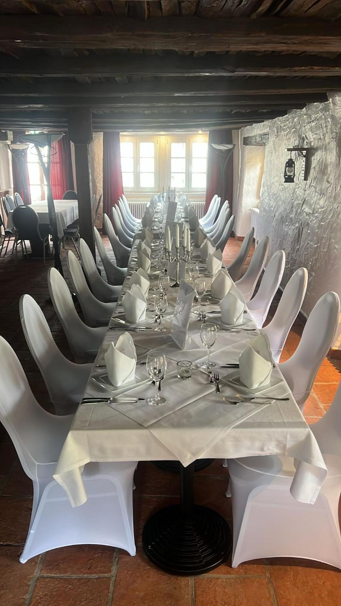 Hotel Restaurant Altes Badhaus Eberbach  Buitenkant foto