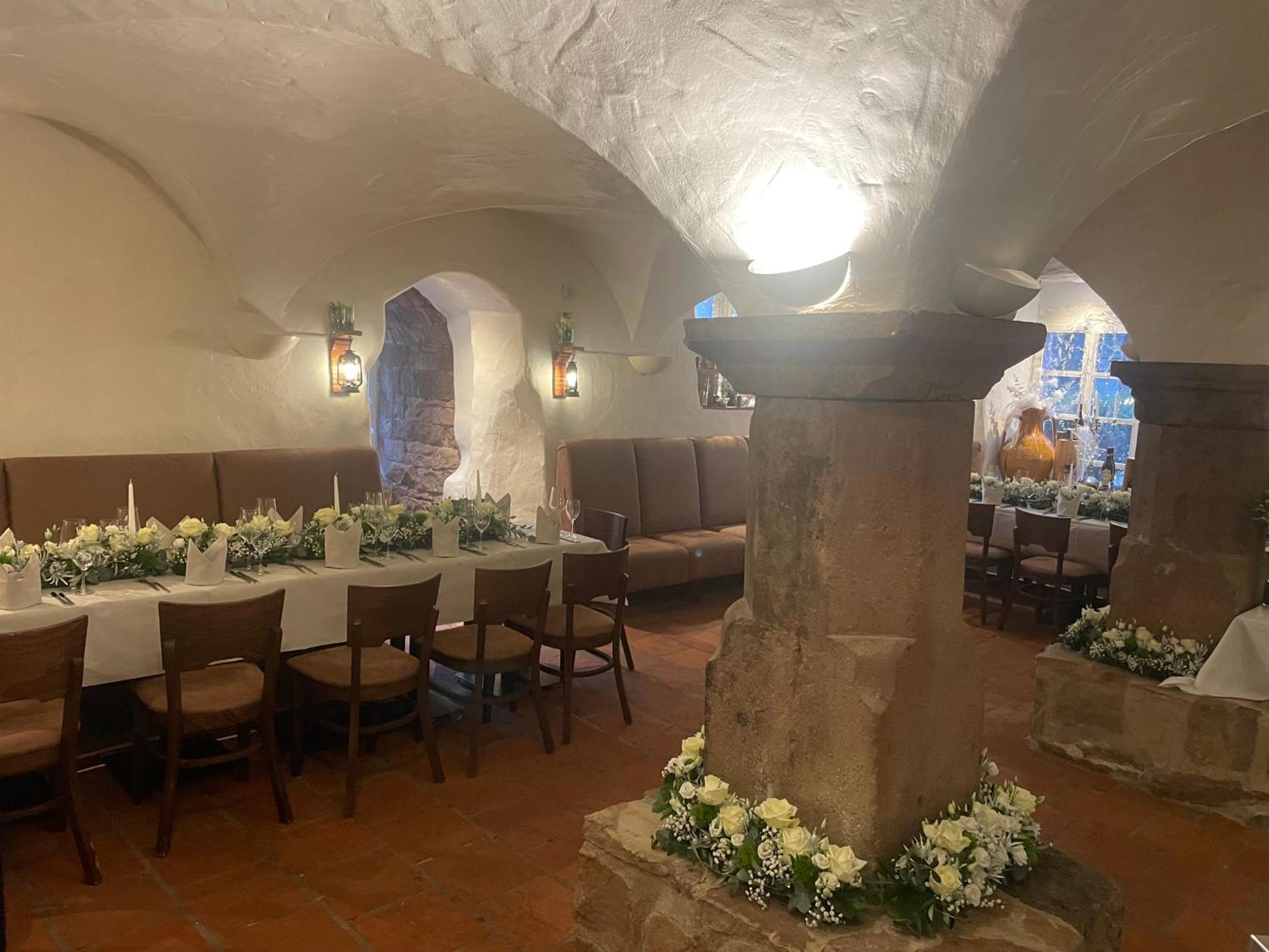 Hotel Restaurant Altes Badhaus Eberbach  Buitenkant foto
