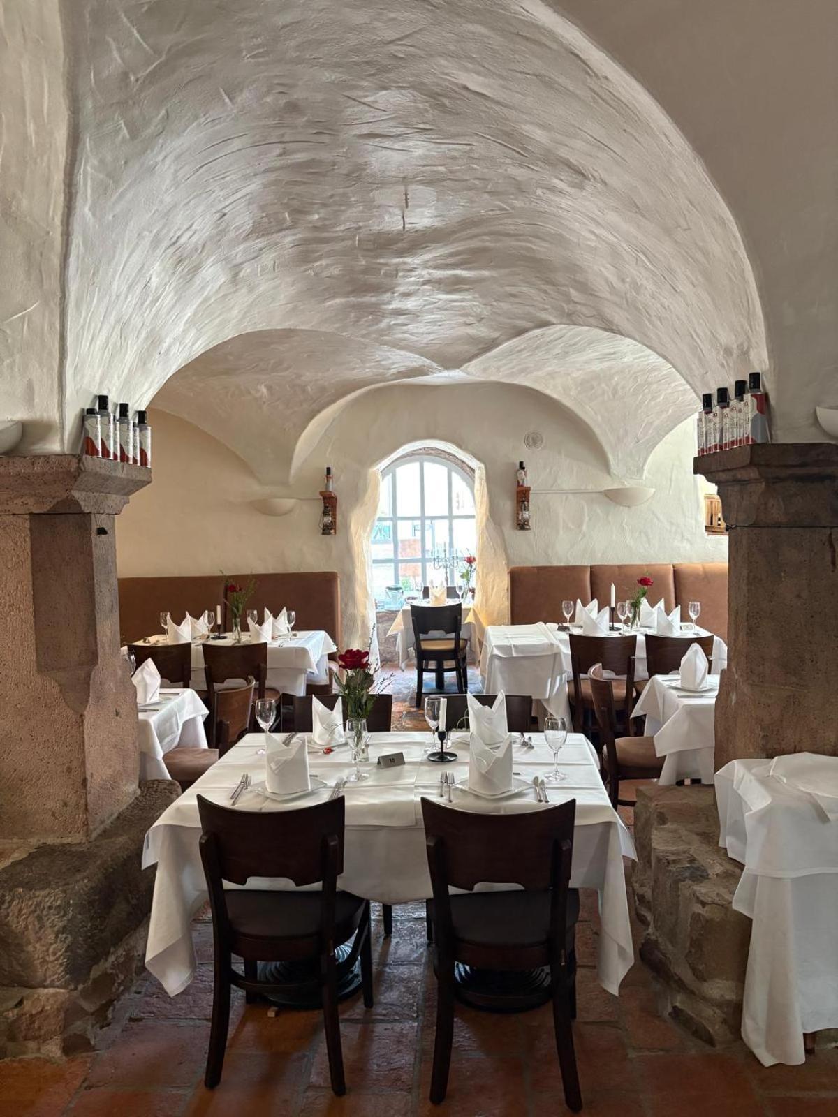 Hotel Restaurant Altes Badhaus Eberbach  Buitenkant foto